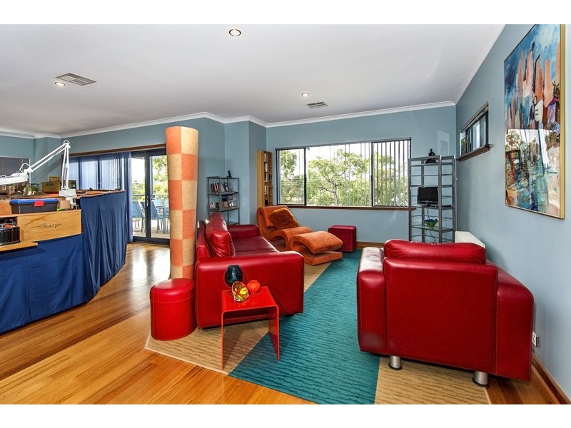 9 Ashfield Parade, Ashfield WA 6054