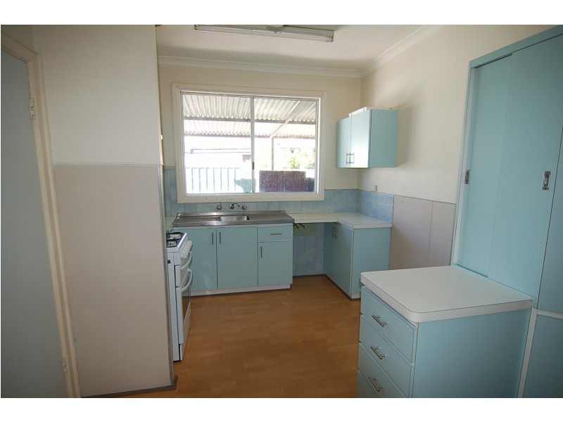 52 Maurice Street, Embleton WA 6062