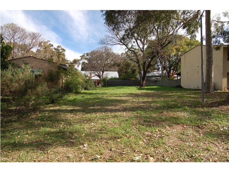 15 Sutherland Close, Guildford WA 6055