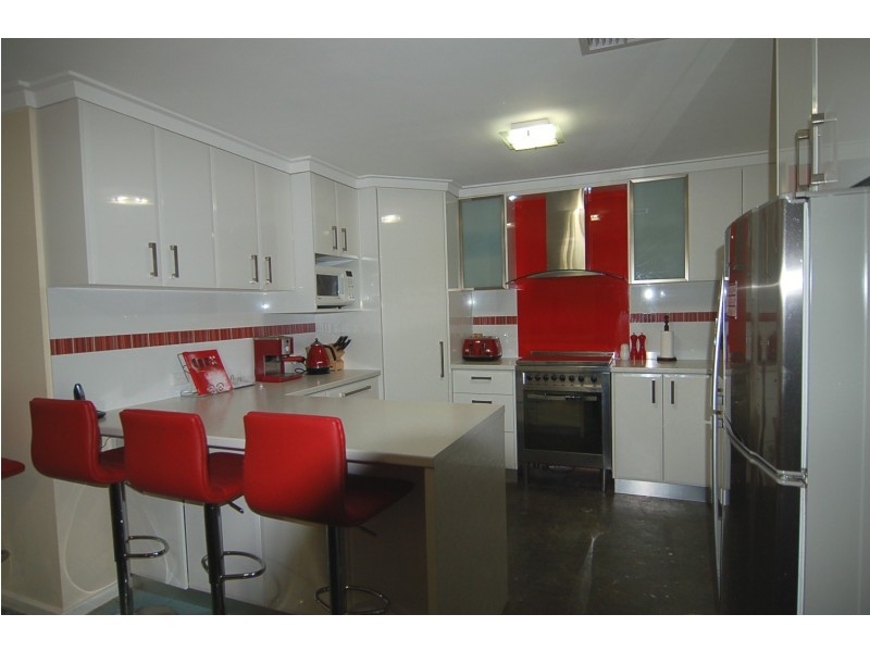 5 Dalwood Road, Swan View WA 6056