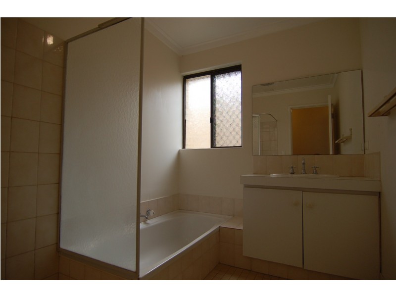 5/23 Cyril Street, Bassendean WA 6054