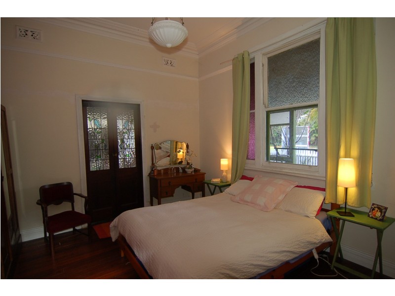 7 Peel Street, Guildford WA 6055