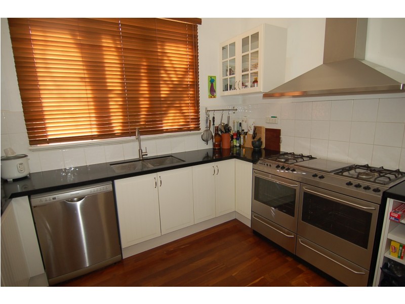 2 Olive Street, Guildford WA 6055