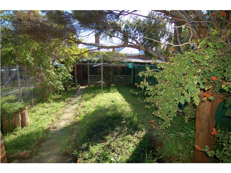 43 North Street, Midland WA 6056