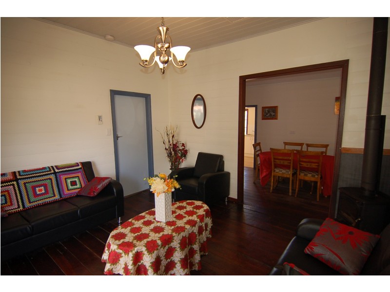 16 Bertie Street, Guildford WA 6055