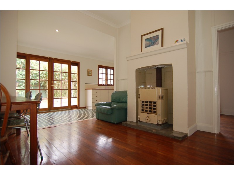 21 Station Street, Guildford WA 6055