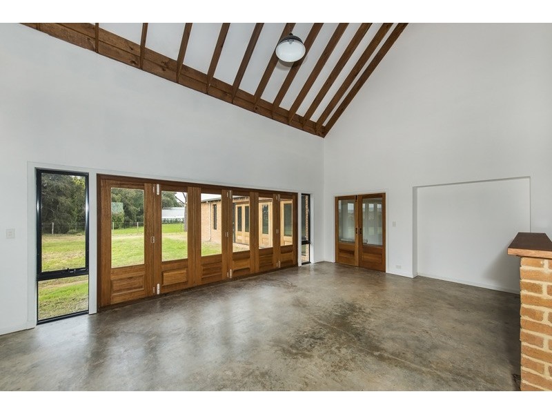 44 Hamersley Road, Caversham WA 6055