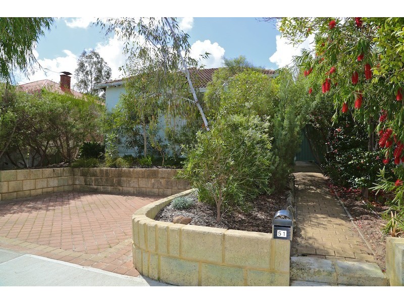 51 Kathleen Street, Bassendean WA 6054