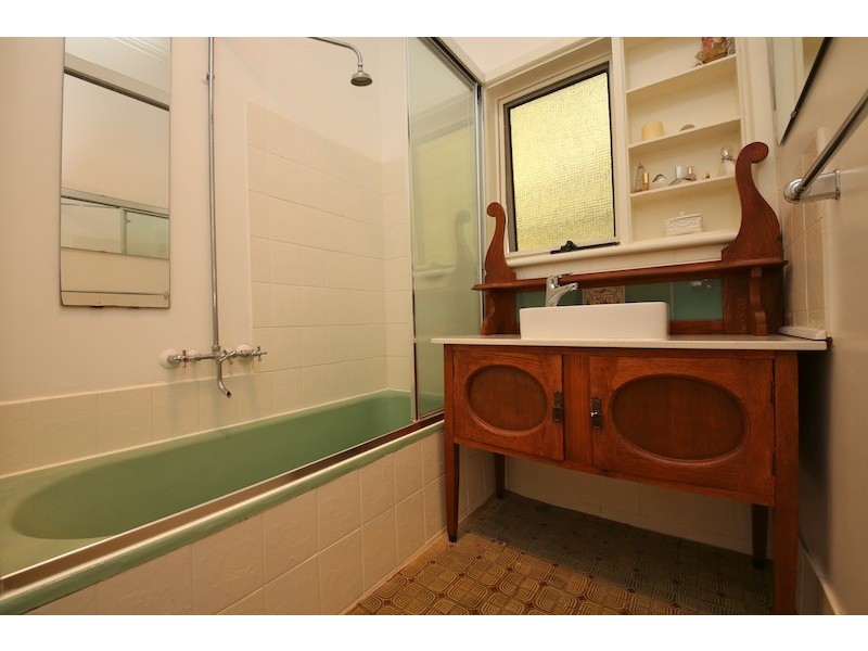 51 Kathleen Street, Bassendean WA 6054