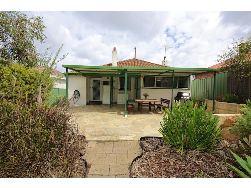 51 Kathleen Street, Bassendean WA 6054