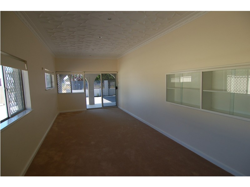 1 Colwyn Road, Bayswater WA 6053