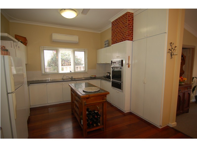 117 Second Avenue, Bassendean WA 6054