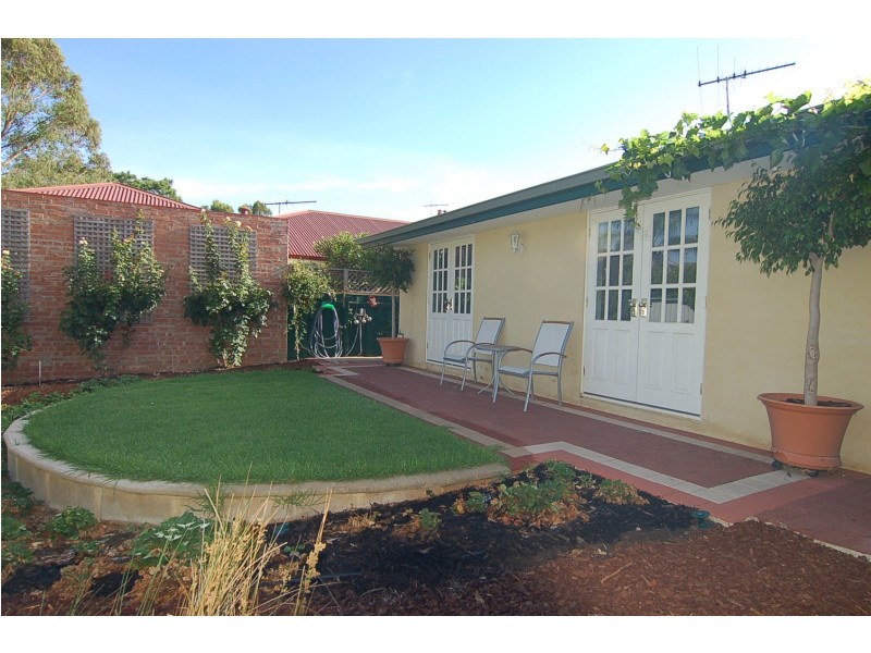 7a Stephen Street, Guildford WA 6055