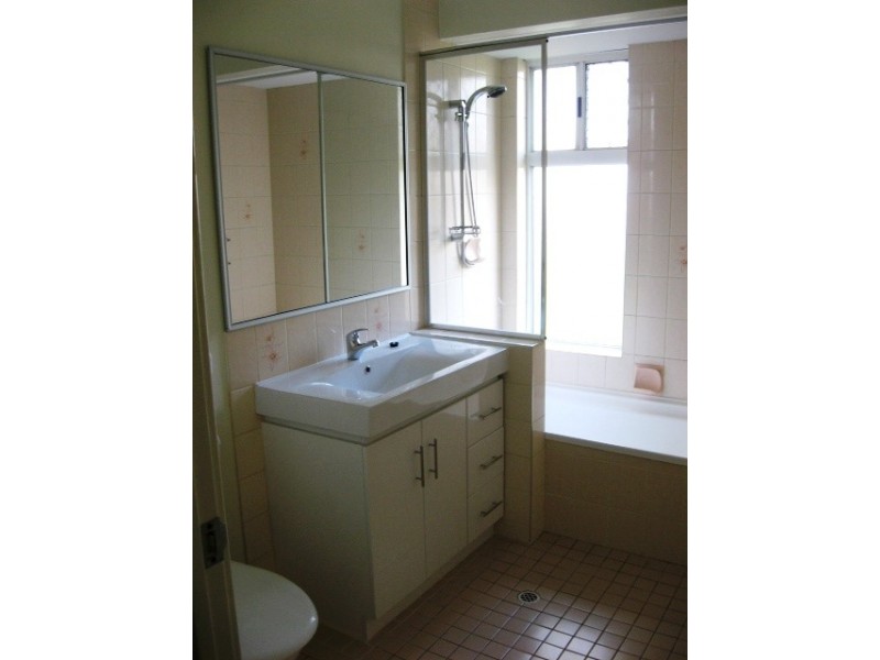 11 Walter Road East, Bassendean WA 6054