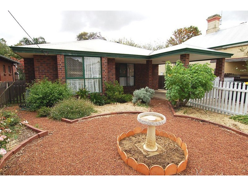 3 Bertie Street, Guildford WA 6055