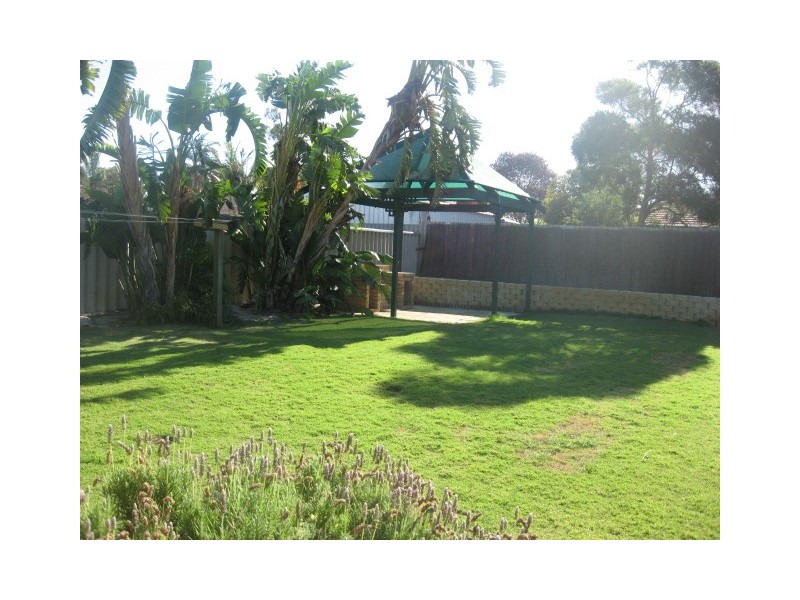 9 Blockley Way, Bassendean WA 6054