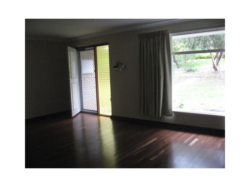 6 Shepherd Street, Glen Forrest WA 6071