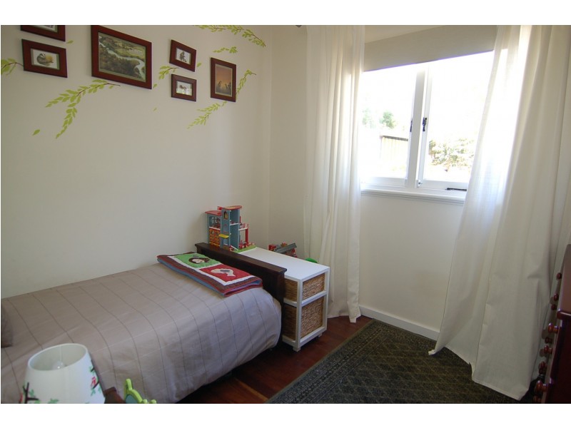 2 OLIVE STREET, Guildford WA 6055