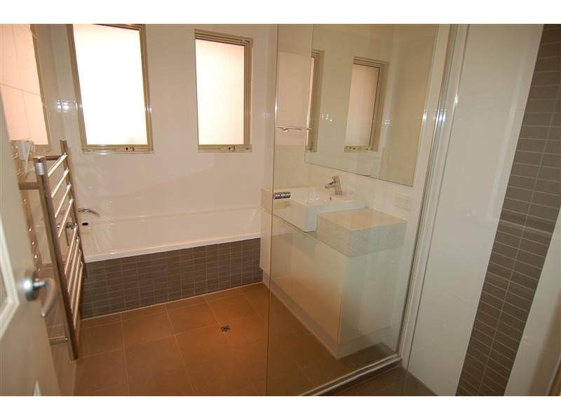 12 Tauman Loop, Guildford WA 6055