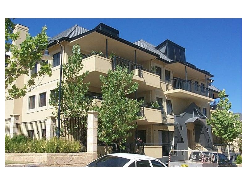 U2/39 Haig Park Circle, East Perth WA 6004