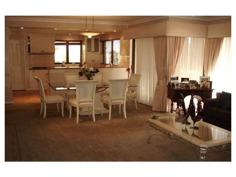 U2/39 Haig Park Circle, East Perth WA 6004