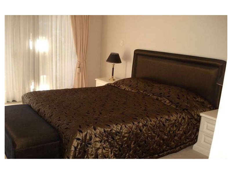 U2/39 Haig Park Circle, East Perth WA 6004