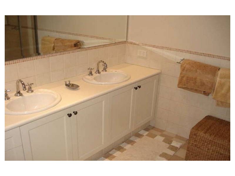 U2/39 Haig Park Circle, East Perth WA 6004