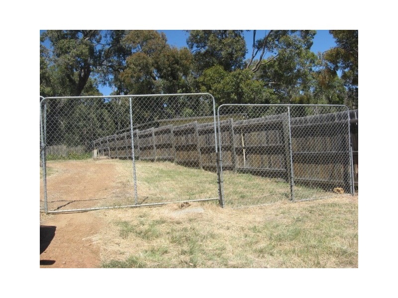 19 Robinson Road, Darlington WA 6070