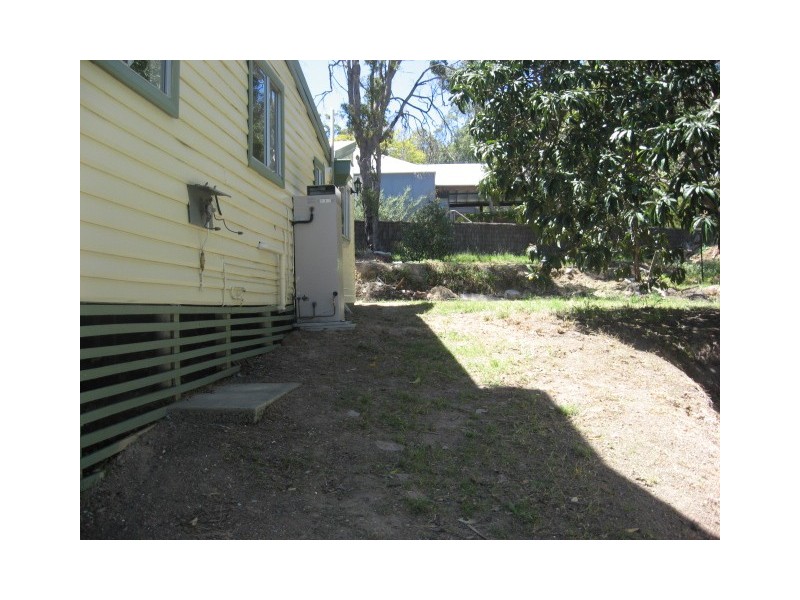 19 Robinson Road, Darlington WA 6070