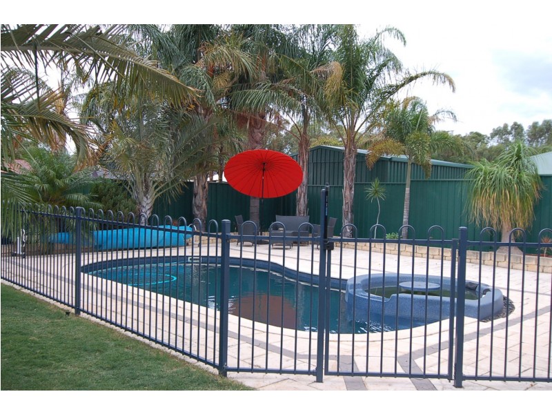 26 Hamlet Pass, Jane Brook WA 6056