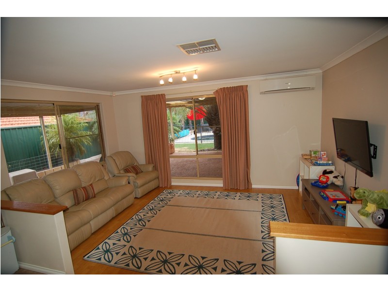 26 Hamlet Pass, Jane Brook WA 6056