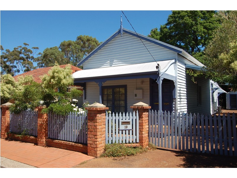 19 Stephen Street, Guildford WA 6055