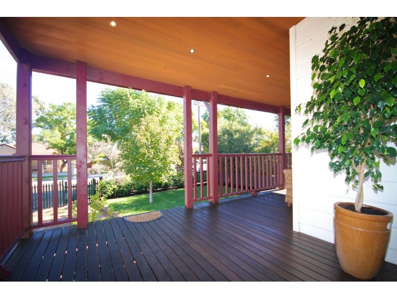 13 Eileen Street, Bassendean WA 6054