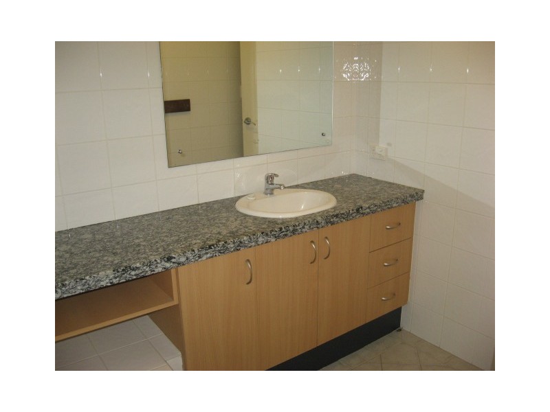 2/104 Swan Street, Guildford WA 6055