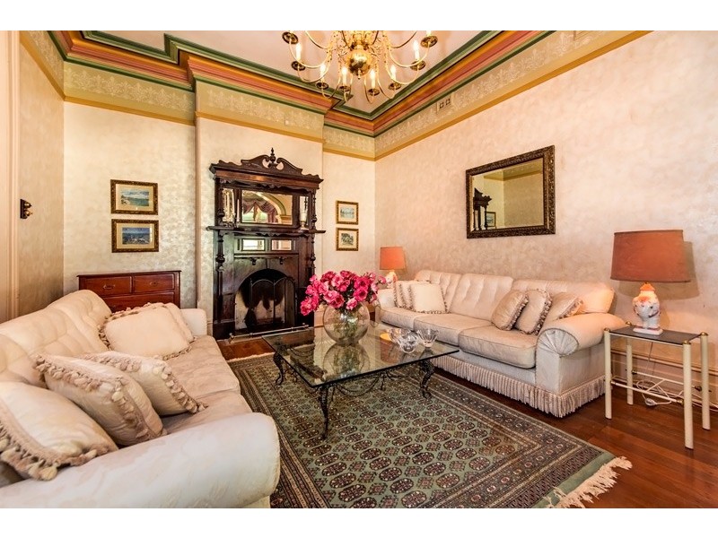 132 Swan Street, Guildford WA 6055