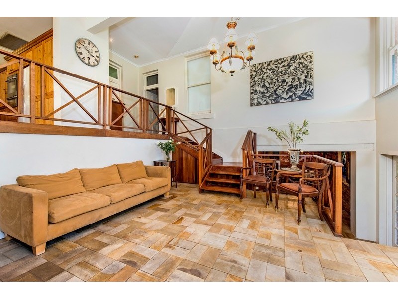 132 Swan Street, Guildford WA 6055