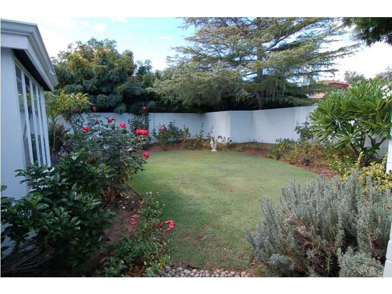 7 Kauri Place, Duncraig WA 6023