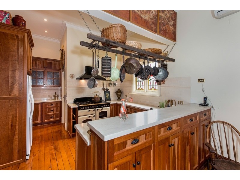 11 Turton Street, Guildford WA 6055