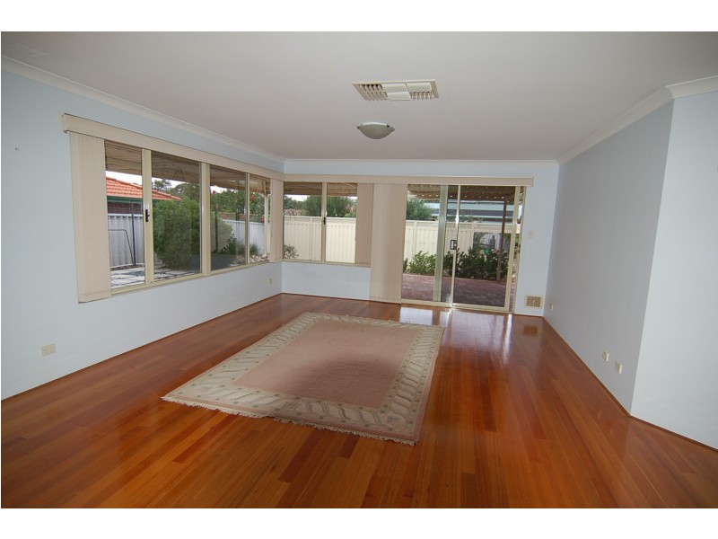 13 Desert Ash, Helena Valley WA 6056