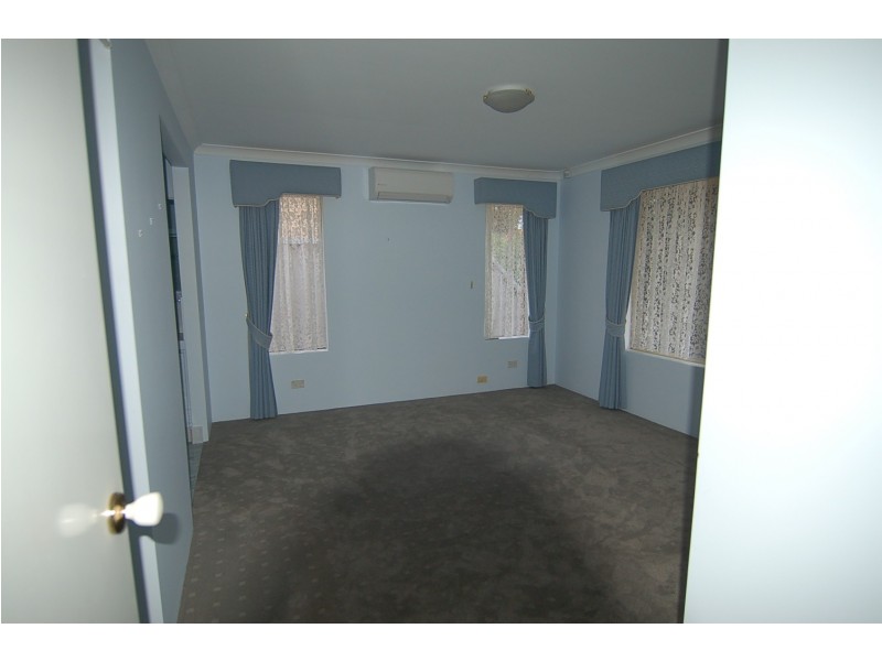 13 Desert Ash, Helena Valley WA 6056