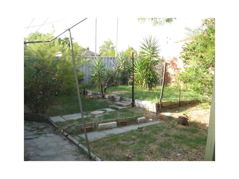 15A Walter Road, Bassendean WA 6054