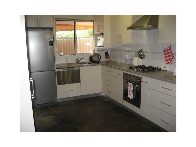 34 Ireland Way, Bassendean WA 6054