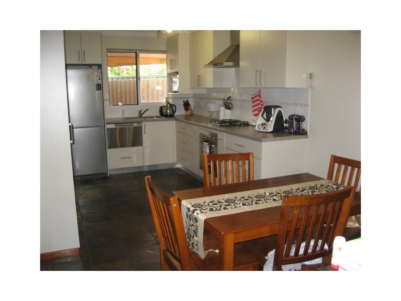 34 Ireland Way, Bassendean WA 6054