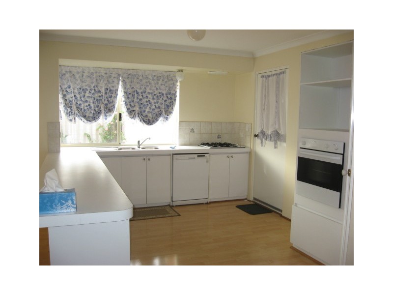 20 Alsace Avenue, Caversham WA 6055