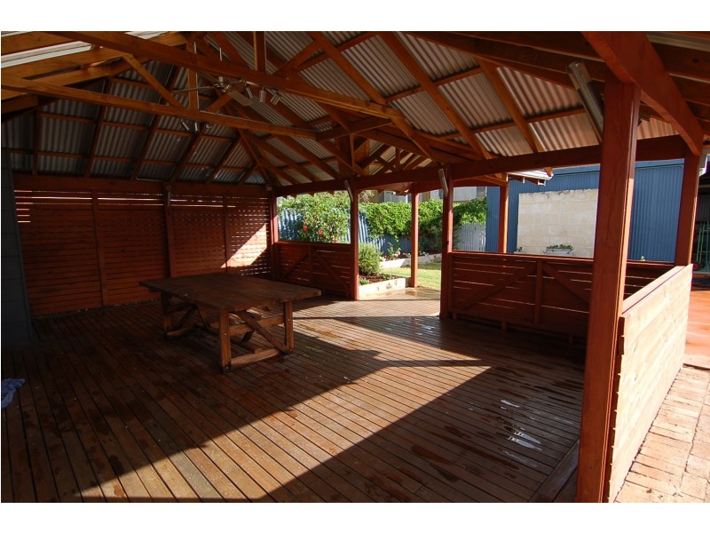 11 Wellman Street, Guildford WA 6055