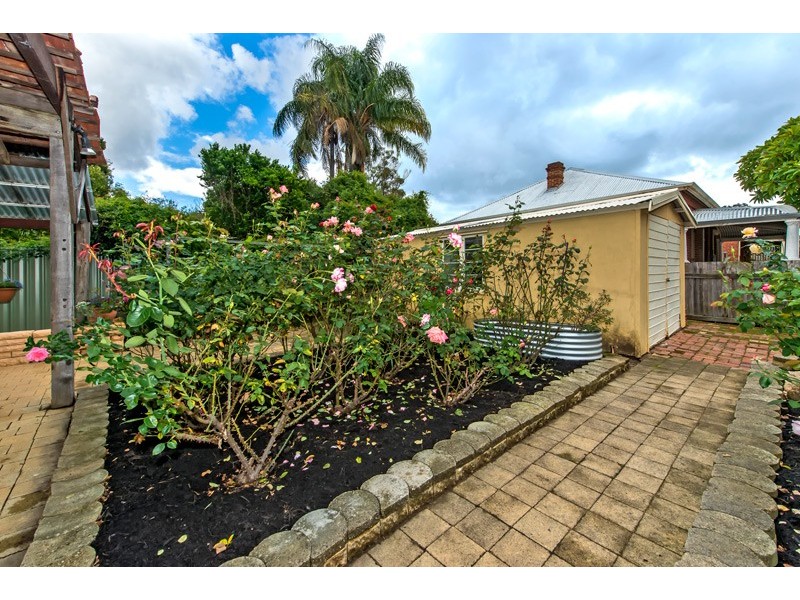 44 Swan Street, Guildford WA 6055