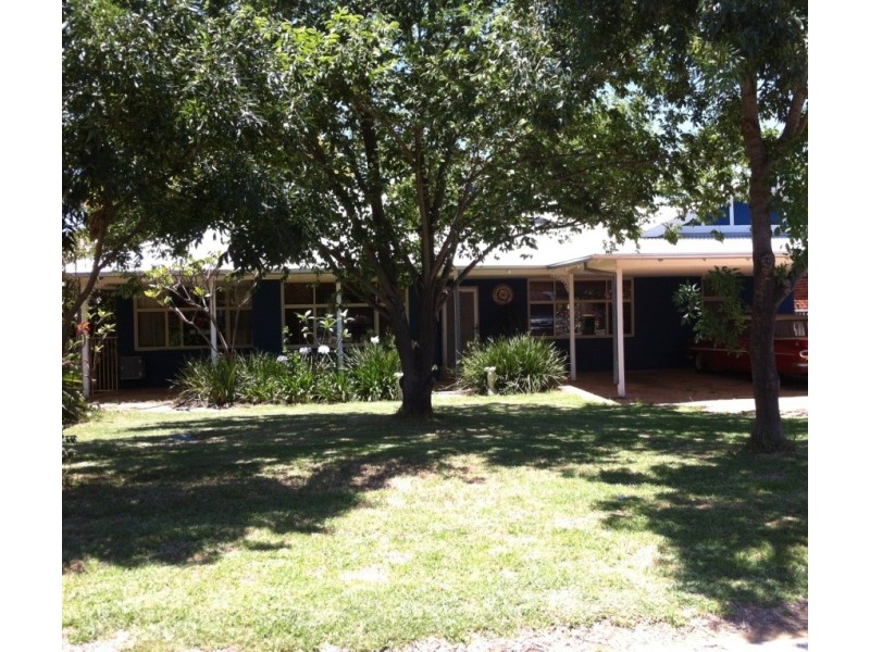 5 Parnell Parade, Bassendean WA 6054