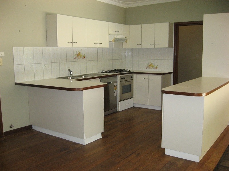 5 Parnell Parade, Bassendean WA 6054