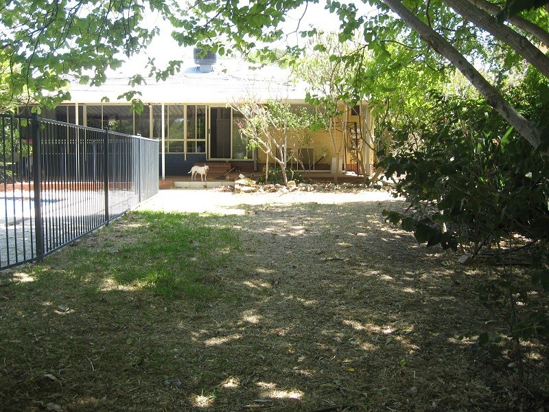 5 Parnell Parade, Bassendean WA 6054