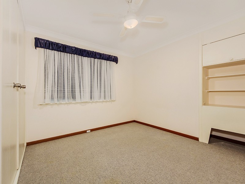 16 Faulkner Way, Eden Hill WA 6054